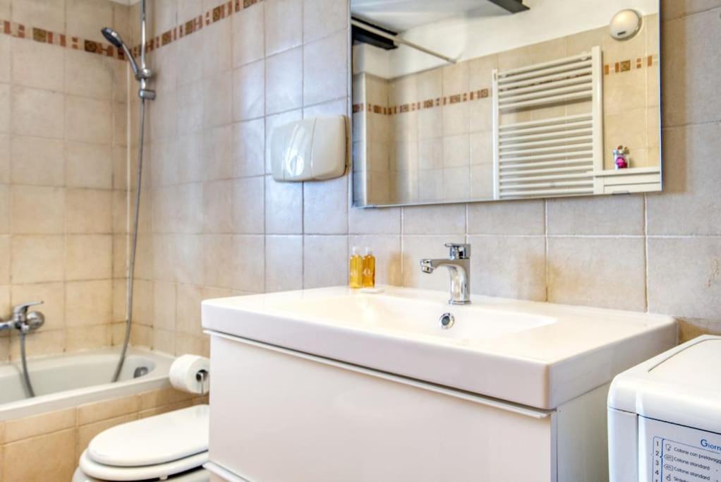 Caseospitali - Casa Niden Il Tuo Nido A Cernusco Vicino Alla Metro 2Pax Cernusco Sul Naviglio Exterior foto